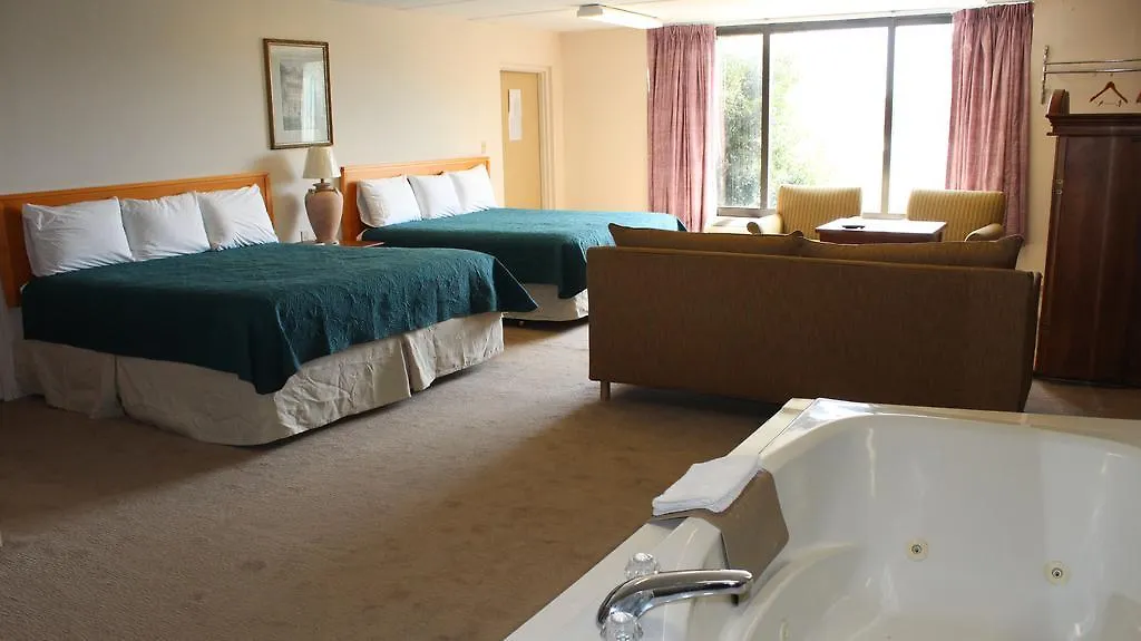 *** Hotel Family Inns Of America Williamsburg United States